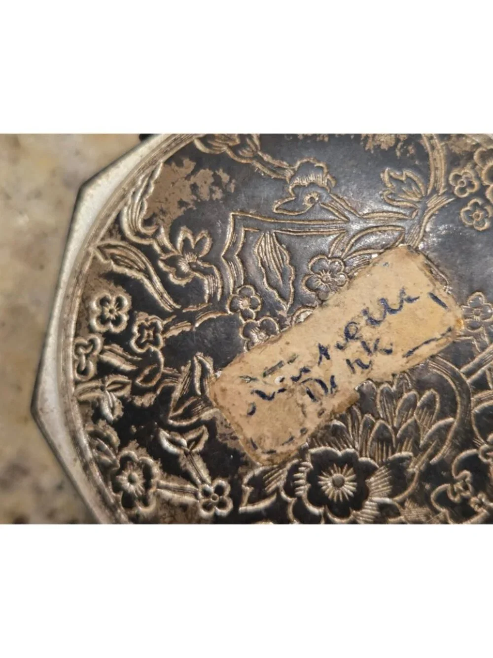 Vintage Langlois New York Shari with Powder Compact Antique